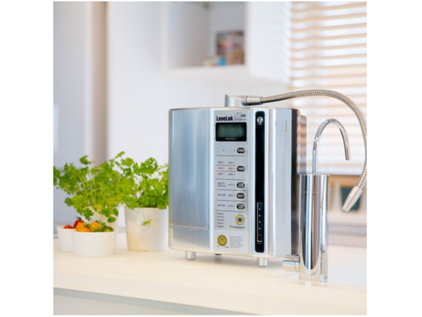 Máy lọc nước điện giải Kangen SD501 Platinum - Made In Japan